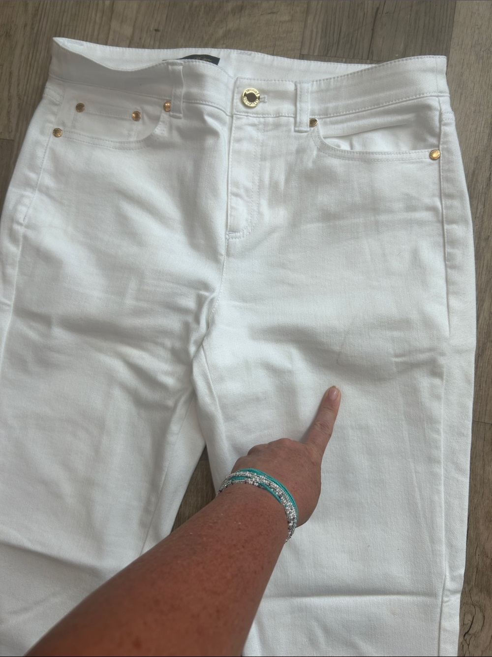 Brooks Brothers White Women’s Slim Jeans - Picture 7 of 7